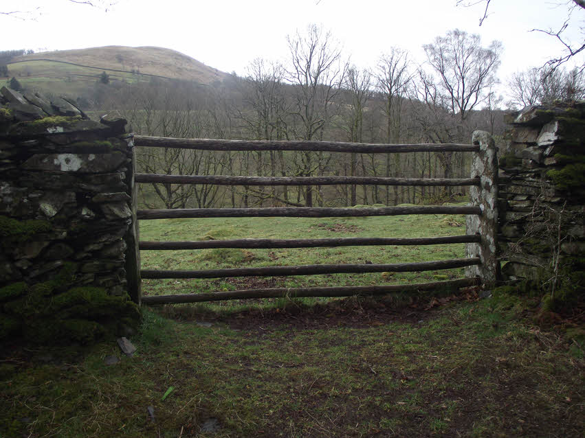 Six Bar Gate 