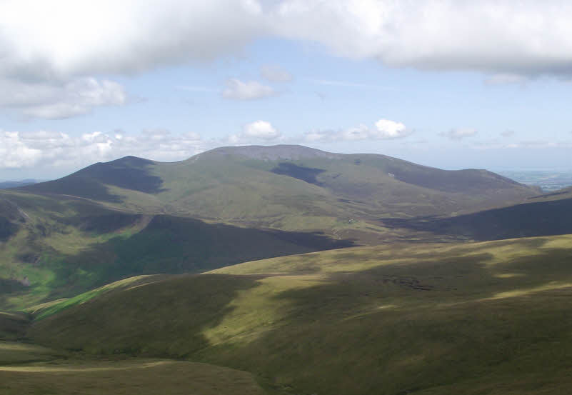 Skiddaw seen from Blencathra 